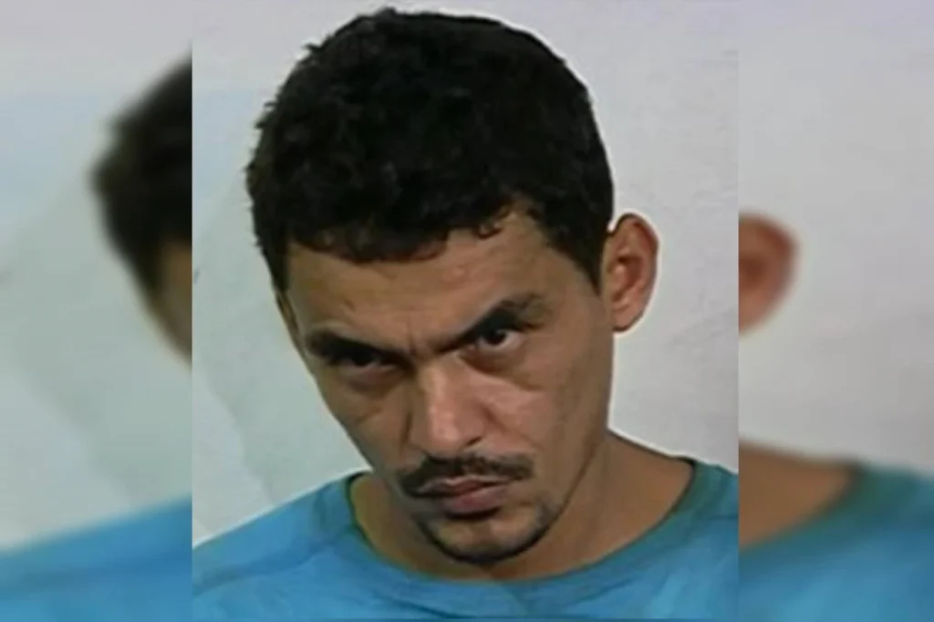 Um mês após megaoperação no Rio, principal procurado segue foragido Um mês após megaoperação no Rio, principal procurado segue foragido