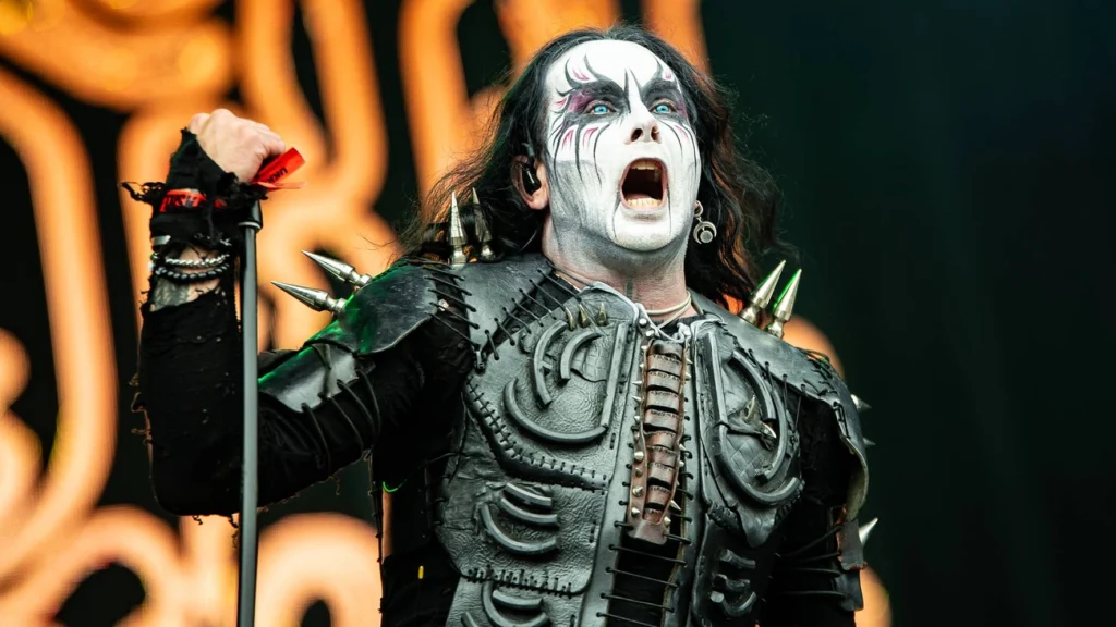 6 ex-integrantes do Cradle of Filth processam a banda; veja acusações 6 ex-integrantes do Cradle of Filth processam a banda; veja acusações