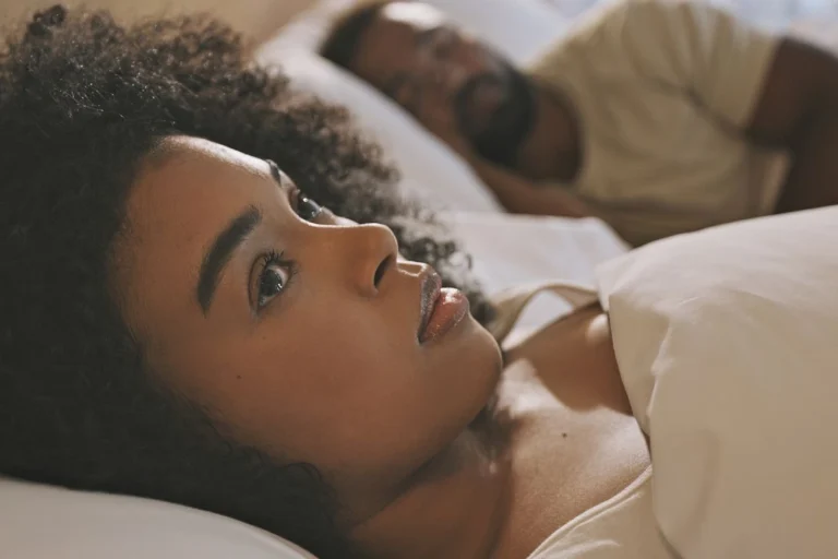 Como identificar sinais de gamofobia no parceiro e quando se preocupar