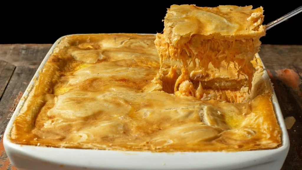 Faz hoje empadão de frango cremoso em 30 minutos Faz hoje empadão de frango cremoso em 30 minutos