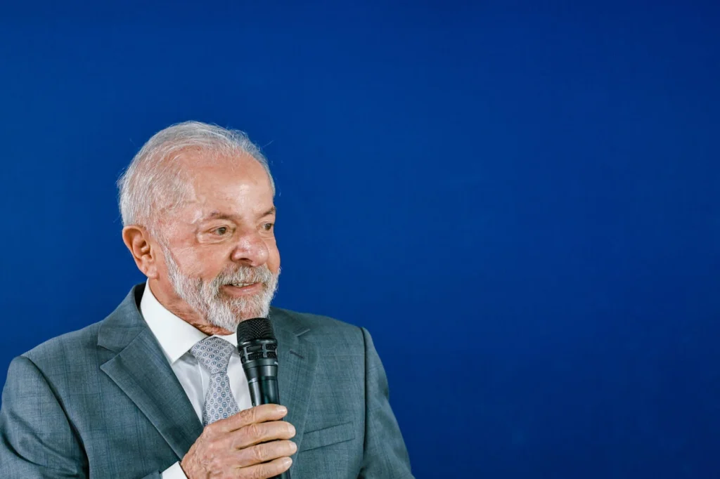 Lula defende tecnologia na Saúde agora e quer hospital inteligente no SUS hoje Lula defende tecnologia na Saúde agora e quer hospital inteligente no SUS hoje