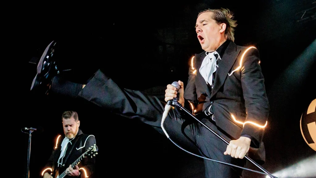 The Hives agora é amada pelos emos após virar meme no Brasil hoje