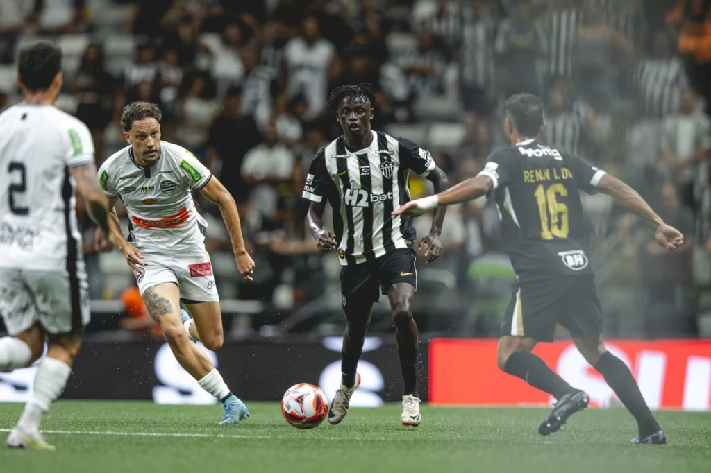 Atlético-MG Revela Protocolo para Mamady Cissé Jejuar no Ramadã e Manter Performance