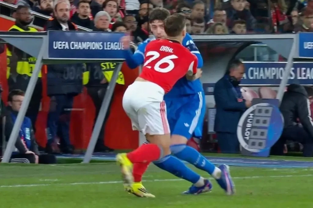 Benfica denuncia Valverde agora por agressão ao jogador Dahl