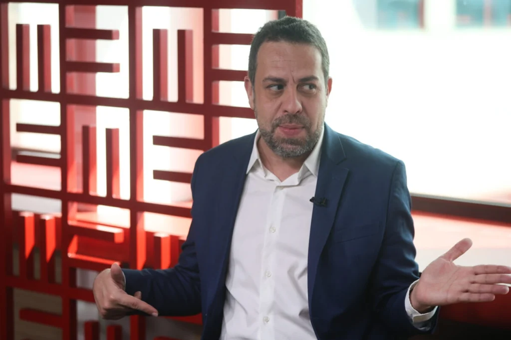 Boulos aciona STF contra escolas cívico-militares de Tarcísio agora