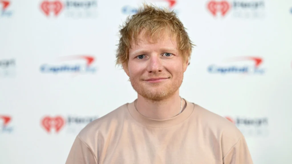 Ed Sheeran sem celular há 8 anos após polêmica judicial