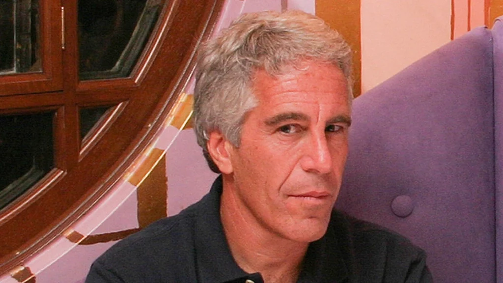 Jeffrey Epstein tinha CPF brasileiro ativo desde 2003, revela investigação hoje nos EUA Jeffrey Epstein tinha CPF brasileiro ativo desde 2003, revela investigação hoje nos EUA