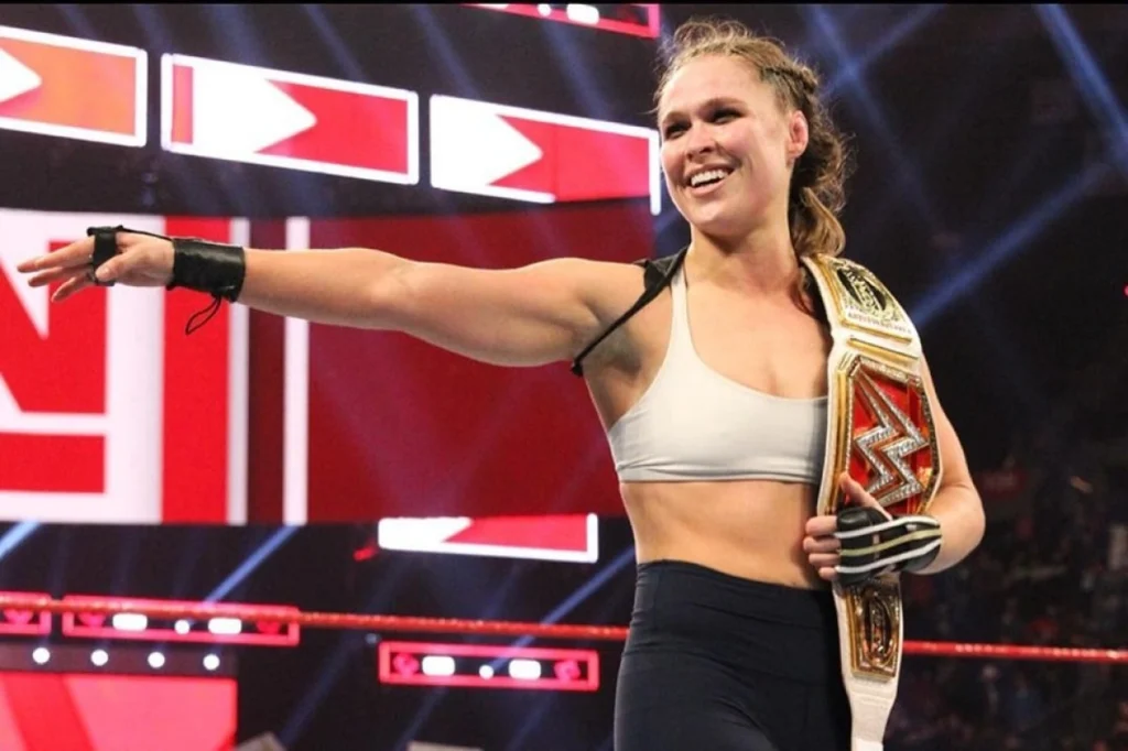 Assista agora Ronda Rousey x Gina Carano dia 16 de maio na Netflix